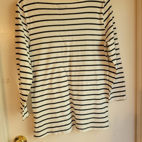 J crew 3/4 sleeve top - Picture 2 of 4